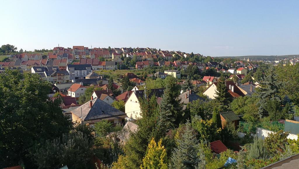 Eged'Inn Eger Exteriör bild